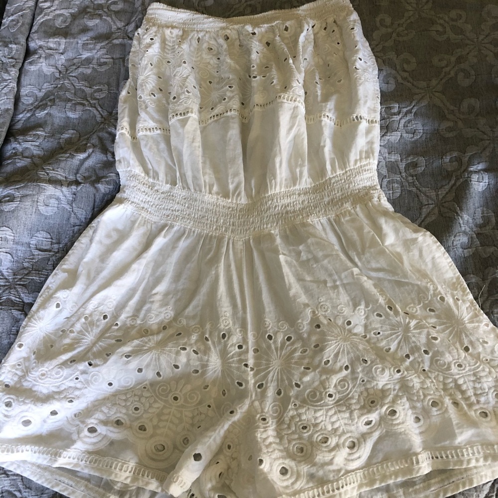 Strapless short suit beach cover up